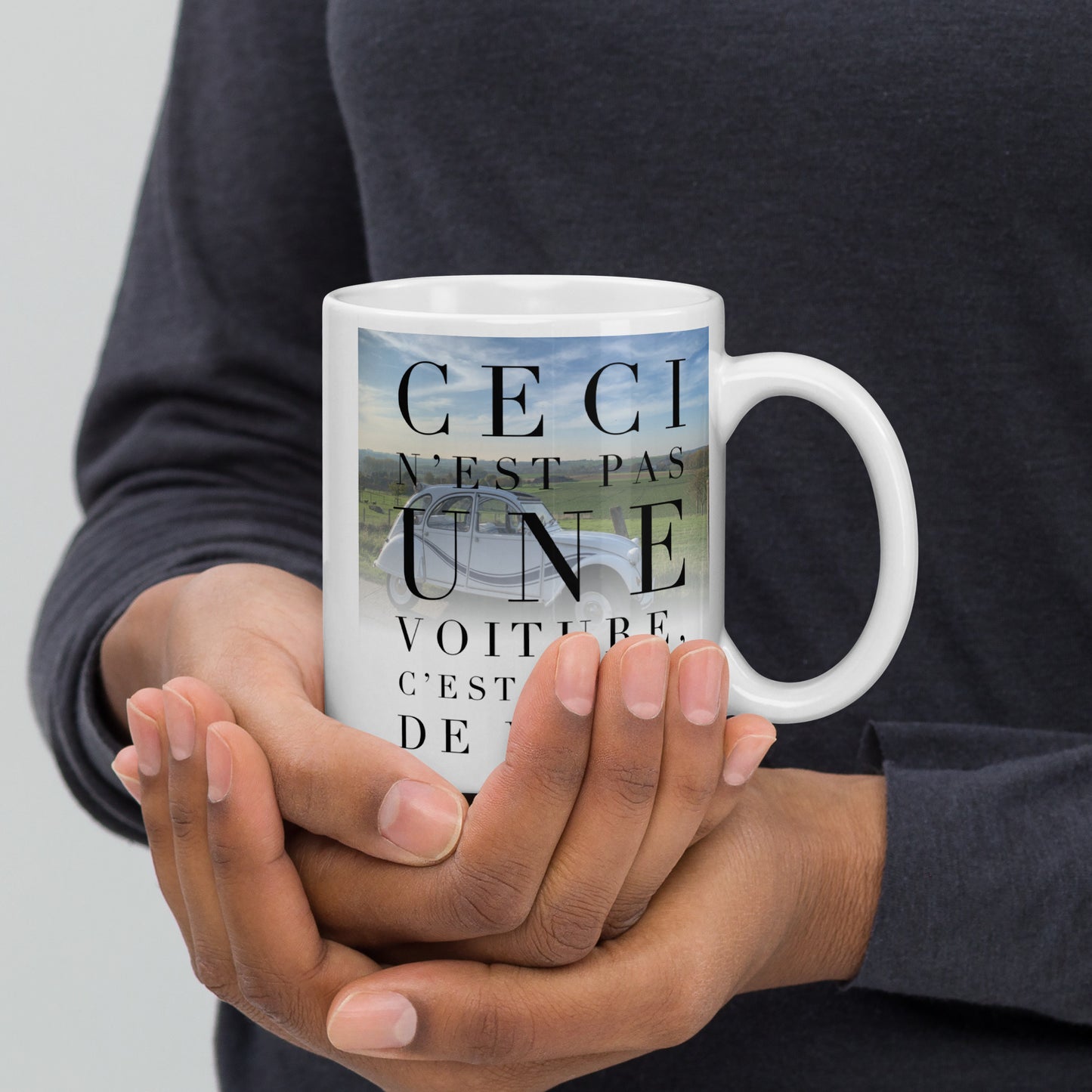 Mug Ceci n'est pas une Voiture, c'est un art de vivre - 300 ml