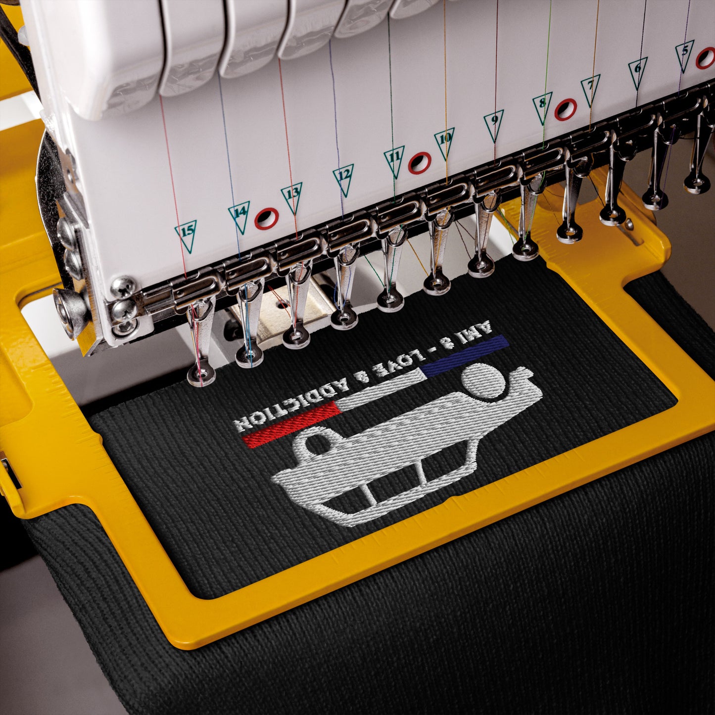 Beanie “Ami 8 – Love & Addiction” | Franse stijl met Citroën-karakter
