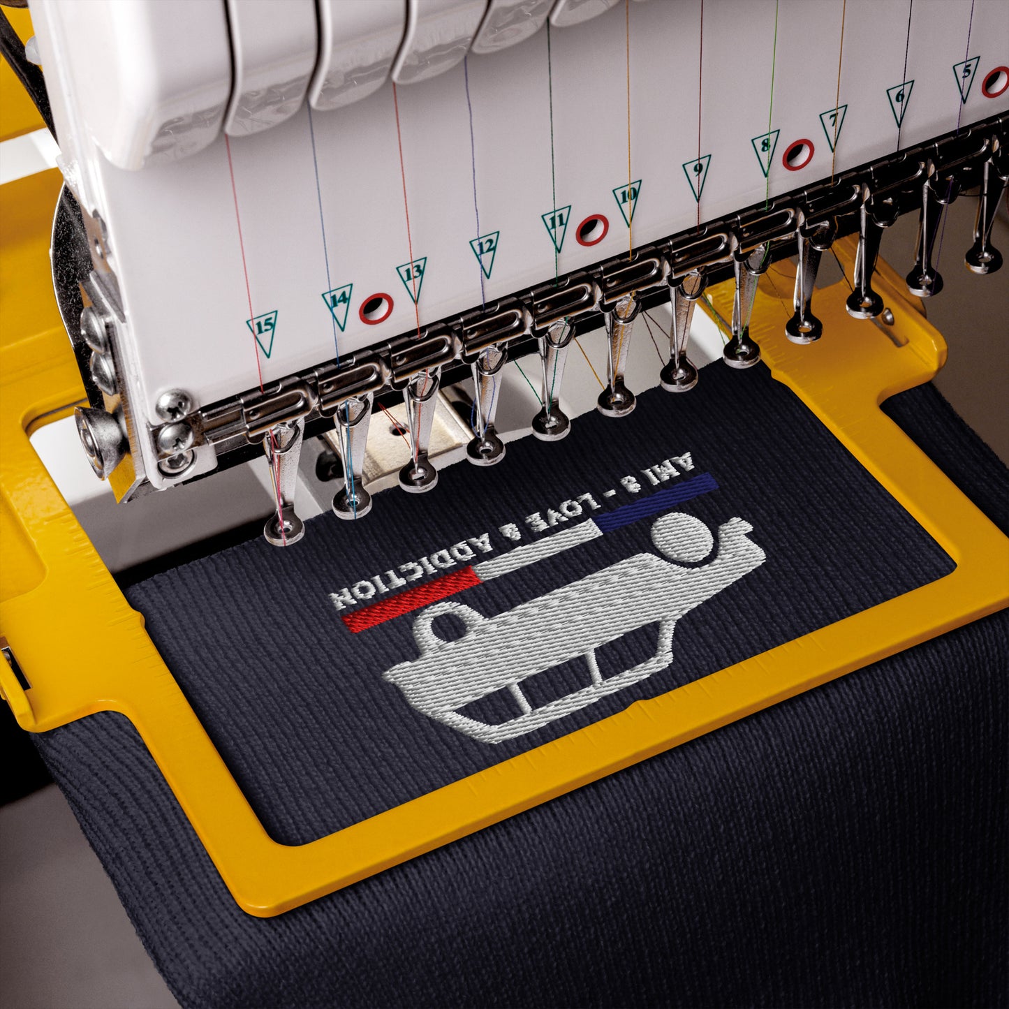 Beanie “Ami 8 – Love & Addiction” | Franse stijl met Citroën-karakter