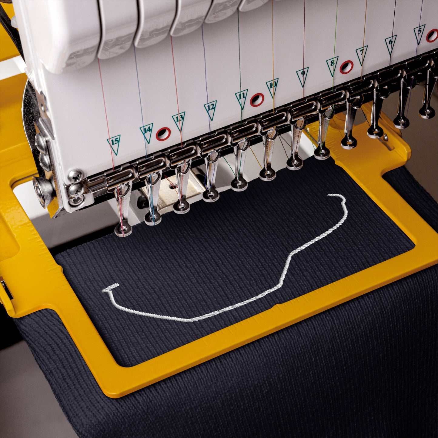 Silhouette Collectie – Citroën Ami 8 Lijnkunst Beanie | Minimalistisch & Tijdloos