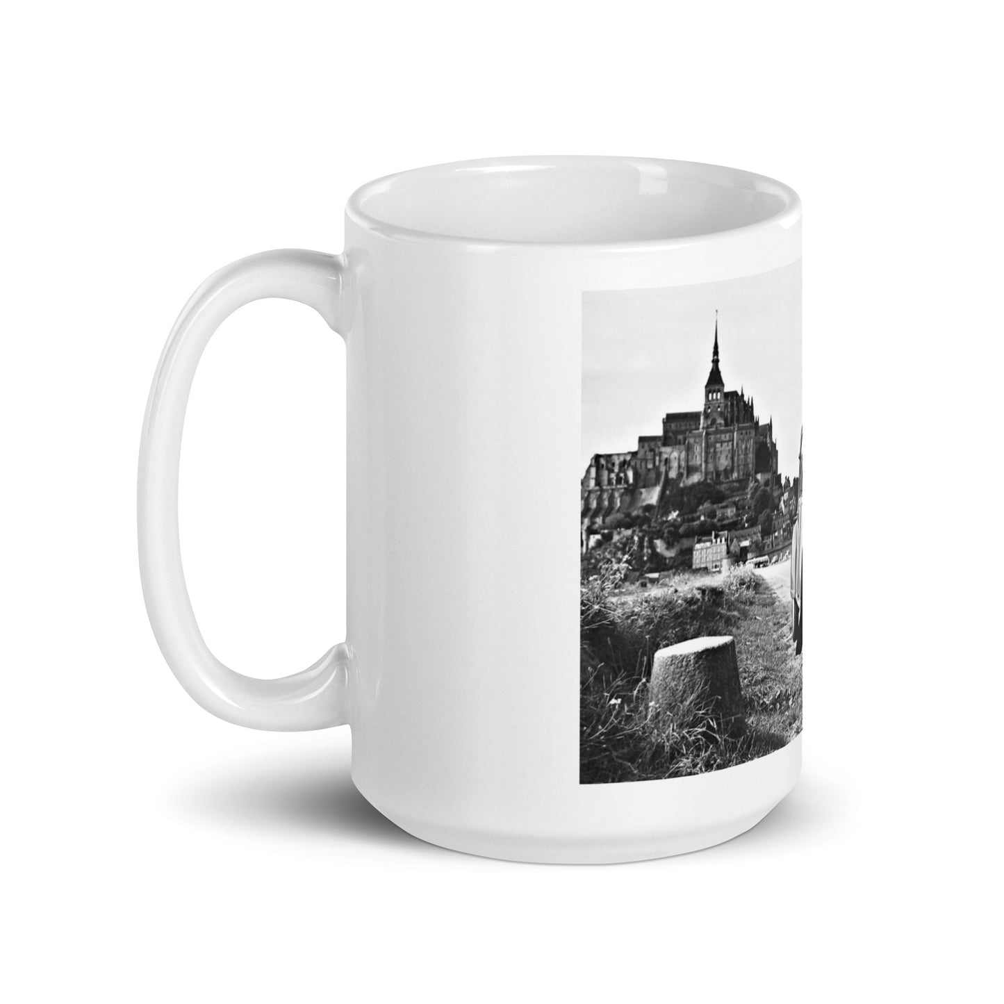 Mont Saint Michel with Citroën 2cv White glossy mug available in different sizes