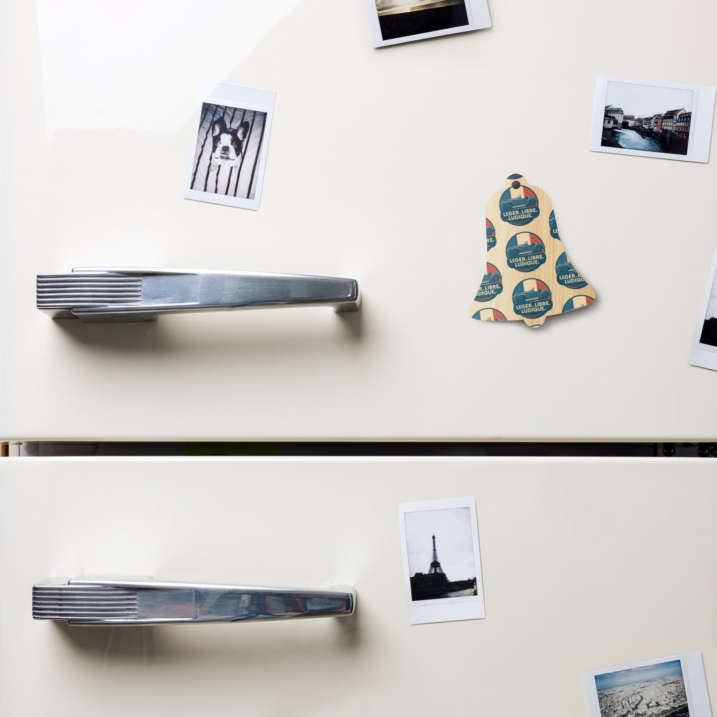 Burton Sportscar Kerstornament – Licht, Vrij & Speels voor Onder de Boom