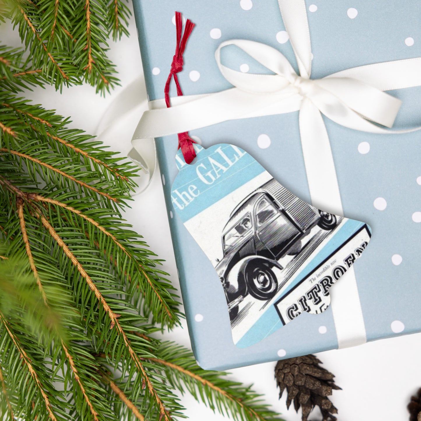 Wooden Ornament – Citroën 2CV Fourgonnette Retro Design