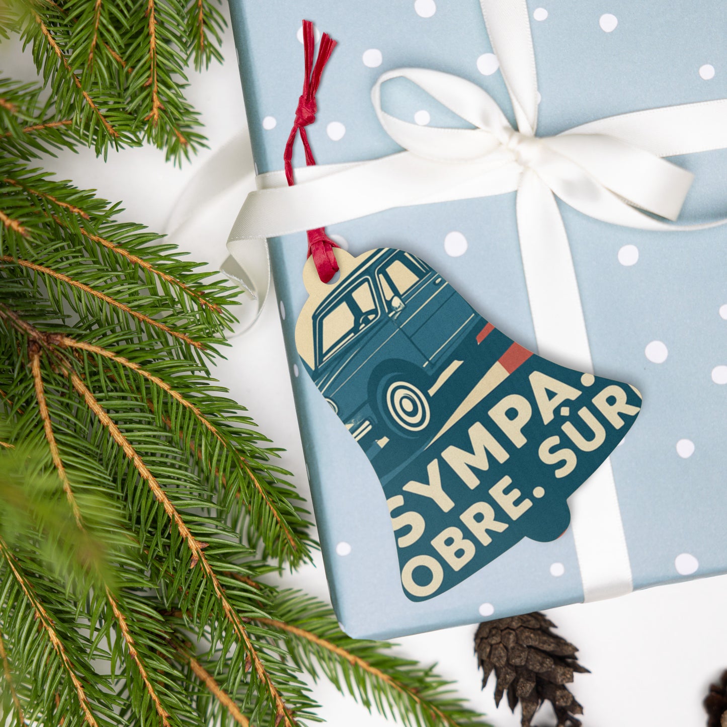 Wooden Ornament "Sympa – Citroën Ami 8"