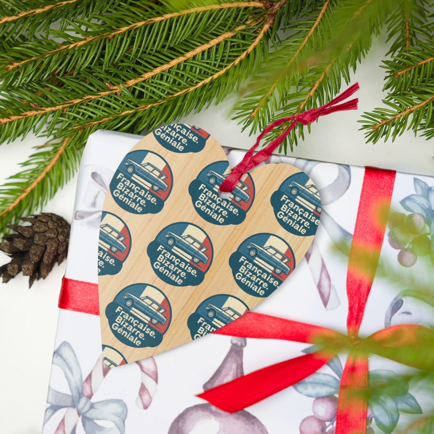 Citroën Ami 6 Christmas Ornament – French Charm with a Touch of Christmas Magic