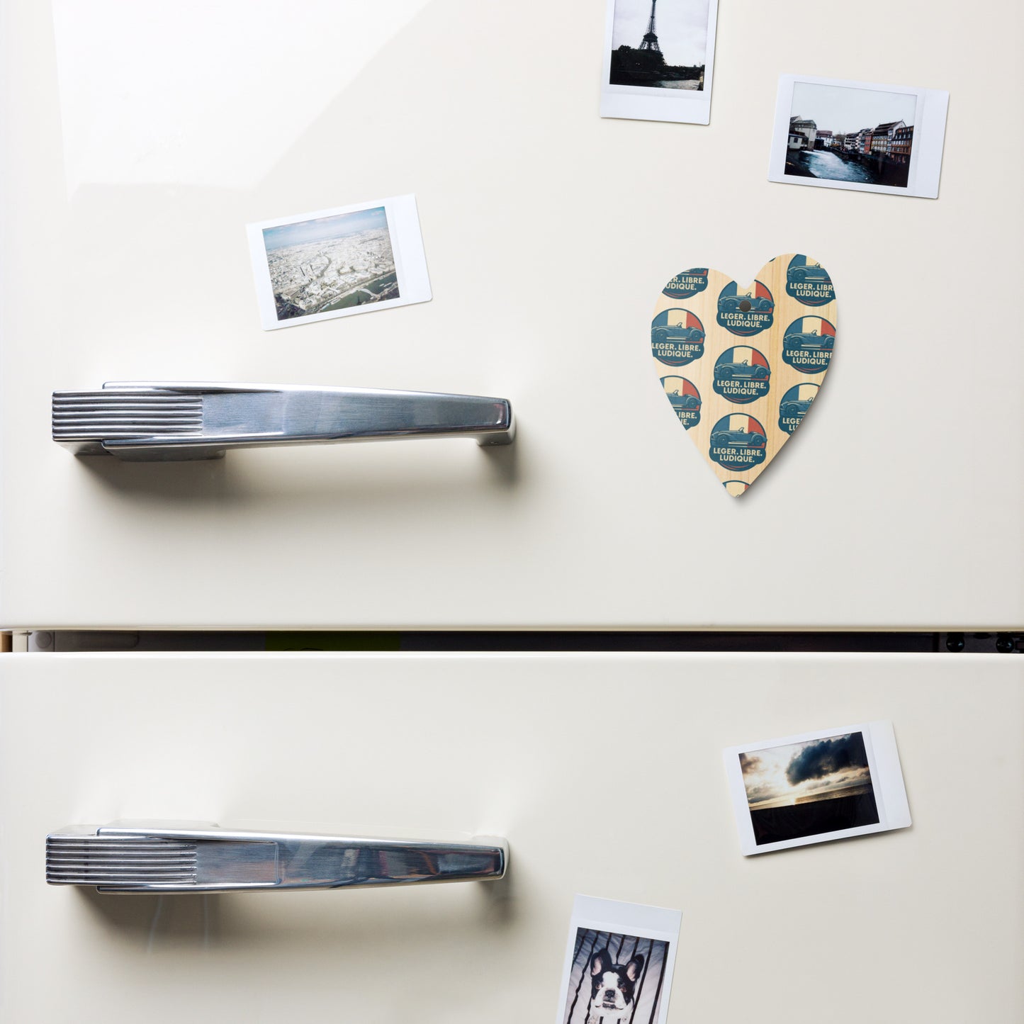 Burton Sportscar Kerstornament – Licht, Vrij & Speels voor Onder de Boom
