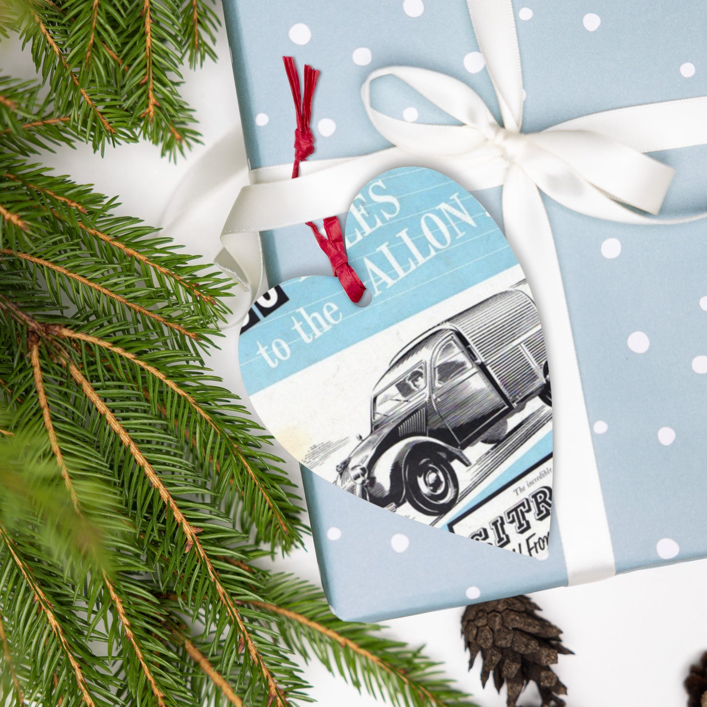 Wooden Ornament – Citroën 2CV Fourgonnette Retro Design