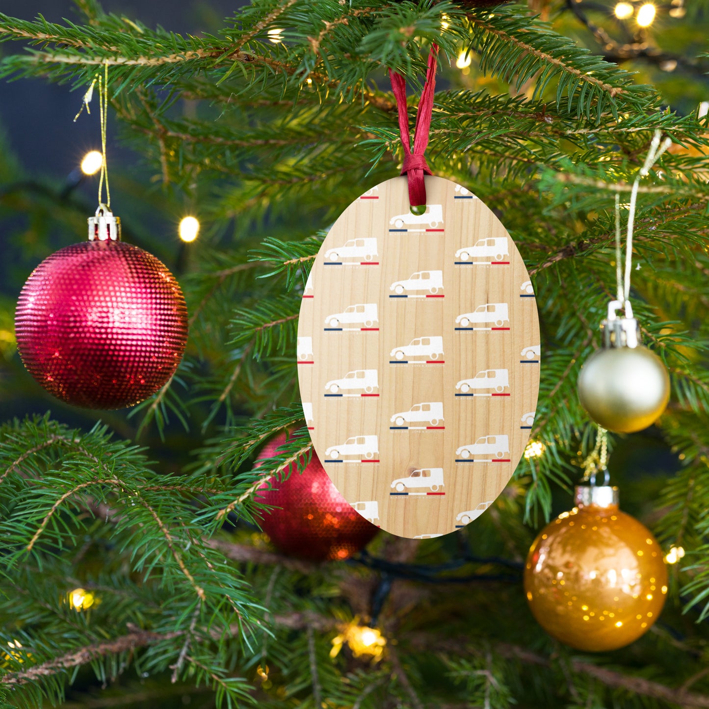 Wooden Christmas Ornament "Acadiane – Love & Addiction" | Retro Citroën charm for your tree