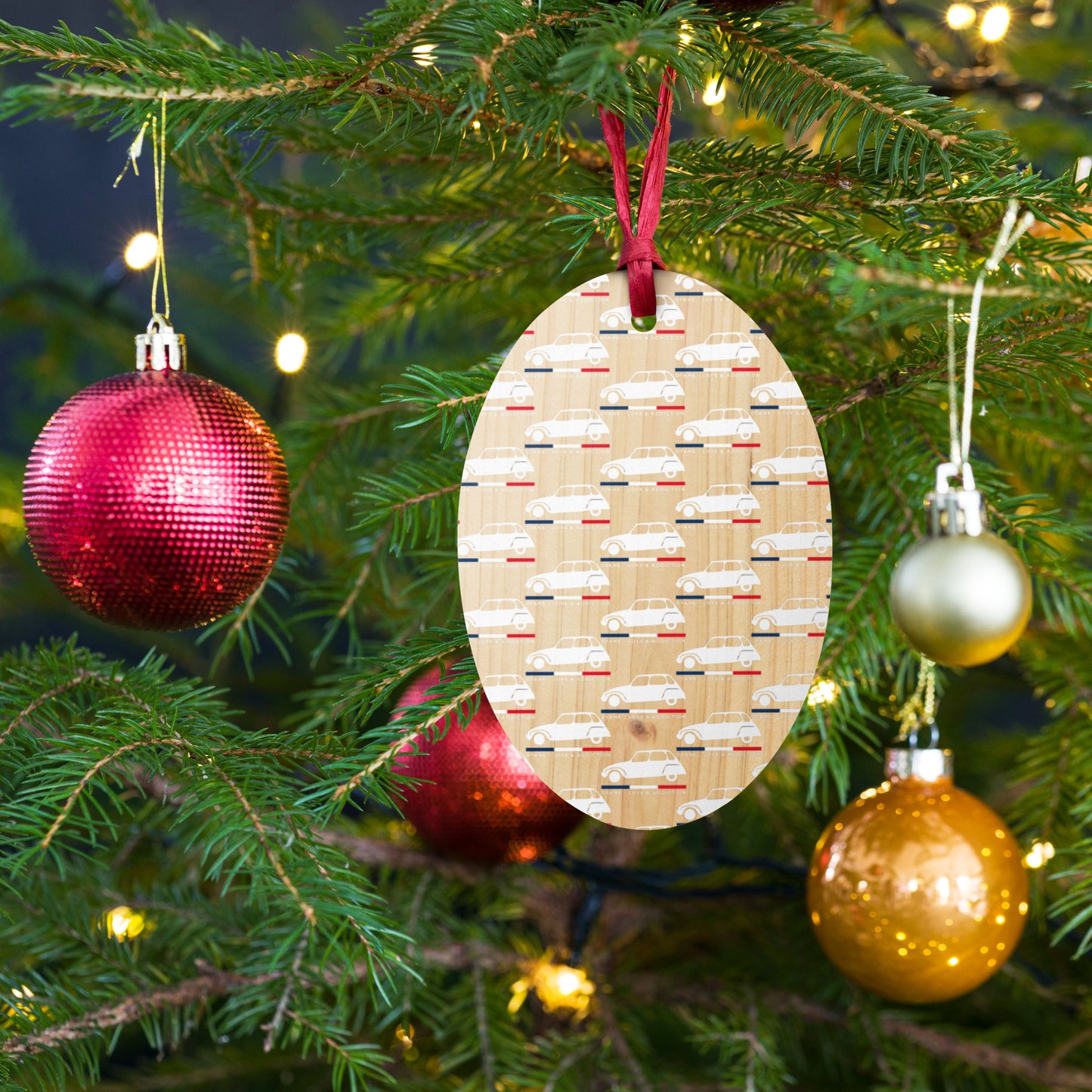 Wooden Citroën Dyane Ornament – Retro French Flair in the Home