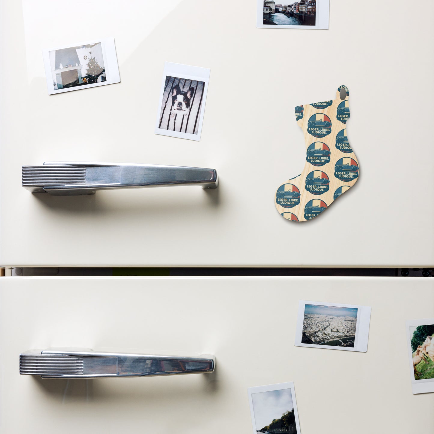 Burton Sportscar Kerstornament – Licht, Vrij & Speels voor Onder de Boom