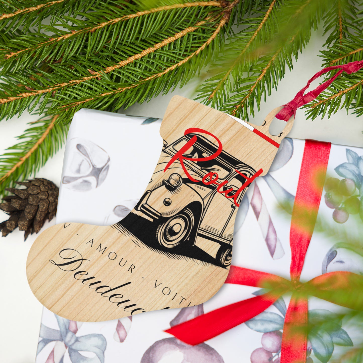 Wooden Ornament "En Route – Deudeuche"