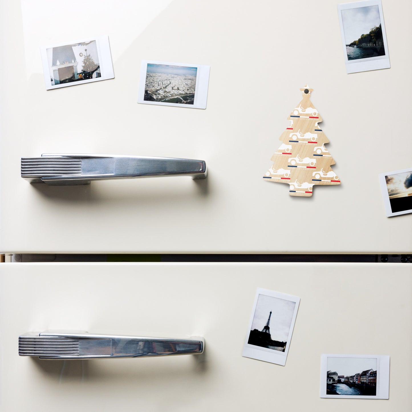 🎄 Wooden Christmas ornament "Méhari – Love & Addiction" | Double-sided & Magnetic