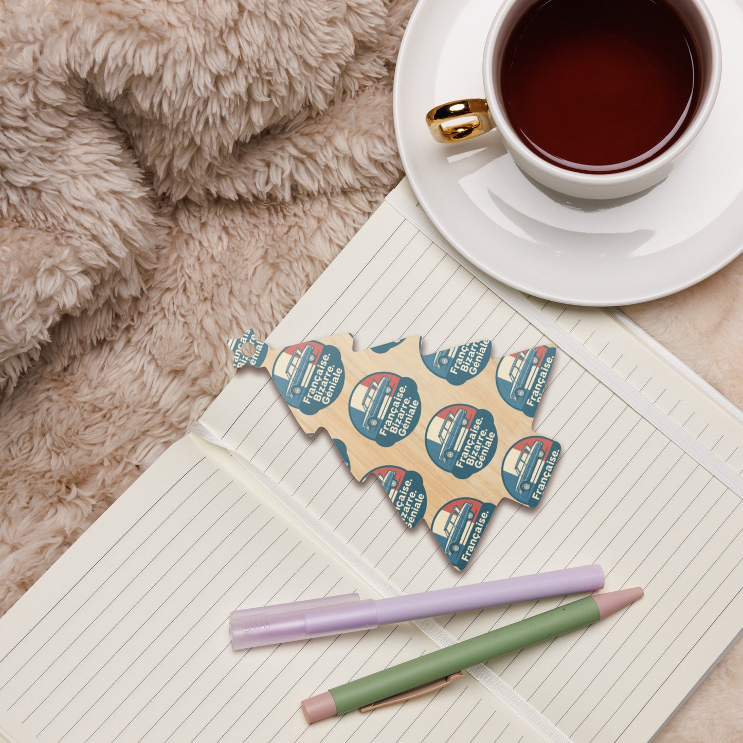 Citroën Ami 6 Christmas Ornament – French Charm with a Touch of Christmas Magic