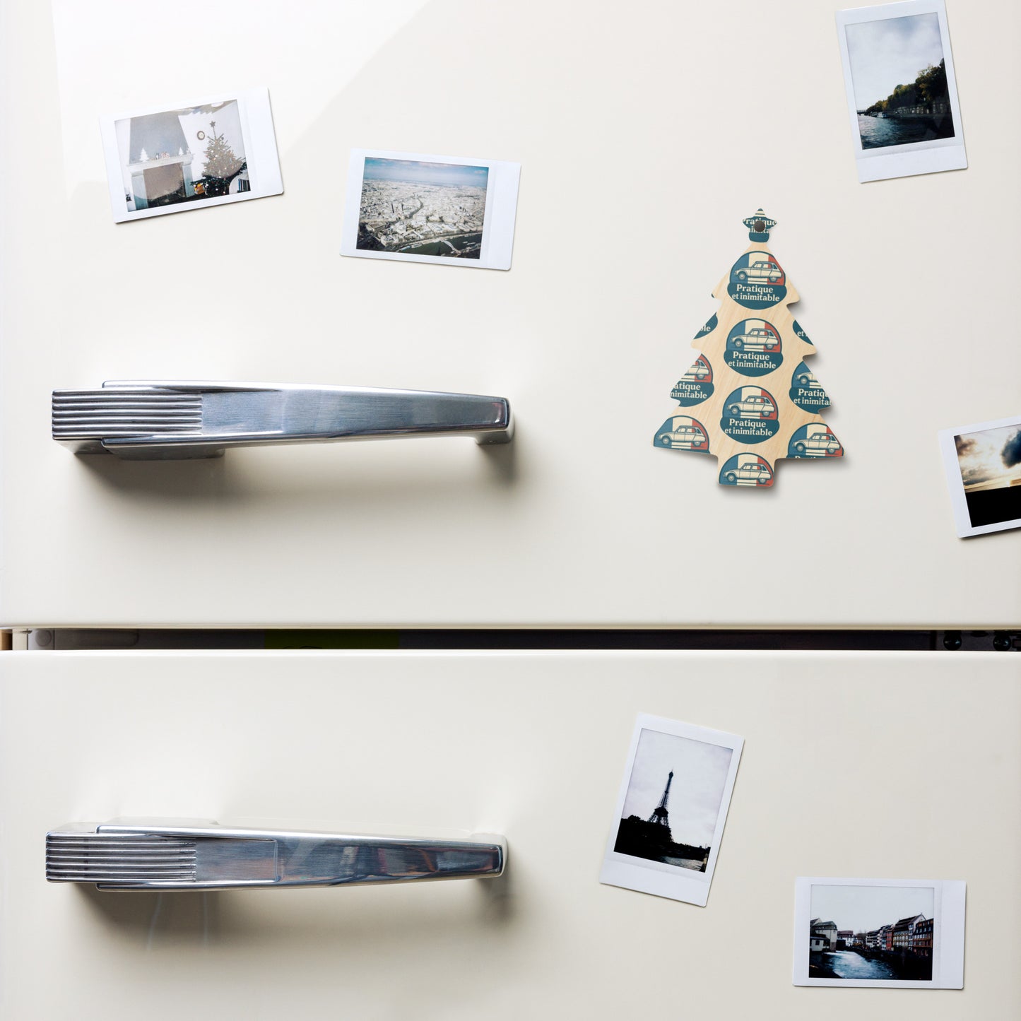 Citroën Dyane Wooden Christmas Ornament – Practical, Unique & Full of French Christmas Spirit