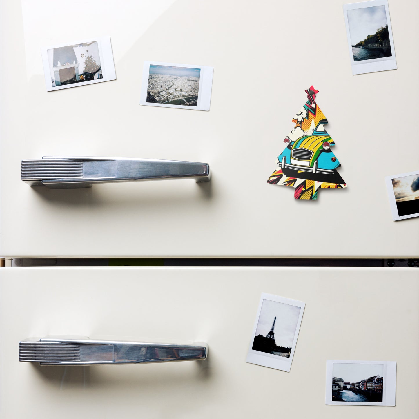 Décoration de Noël en bois – Design de voiture rétro dans un style pop-art