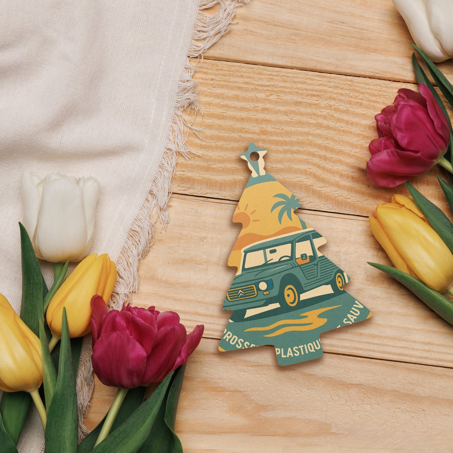Wooden Ornament "Méhariste – Citroën Méhari"