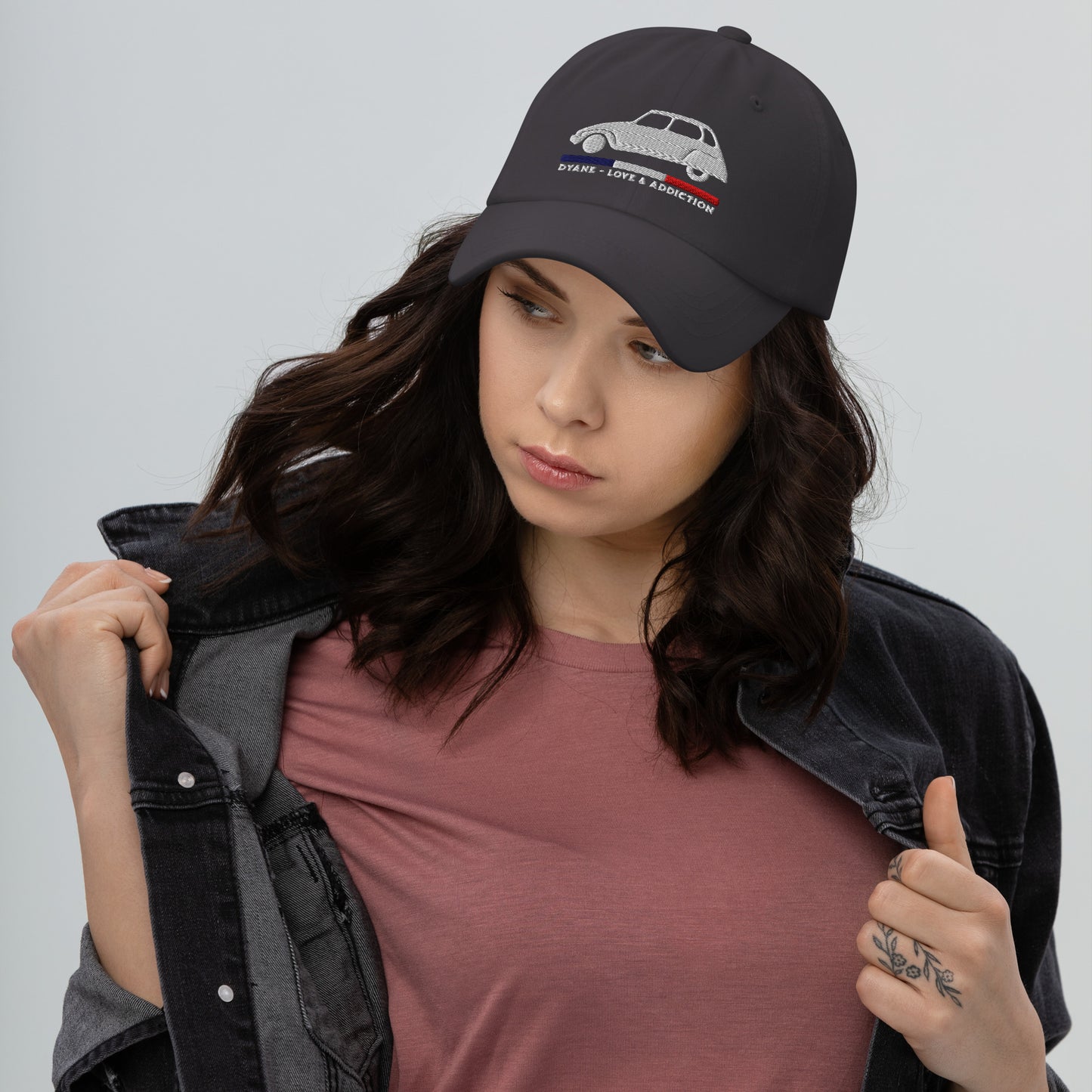 Casquette « Dyane – Amour et Addiction » | Style rétro et touche française