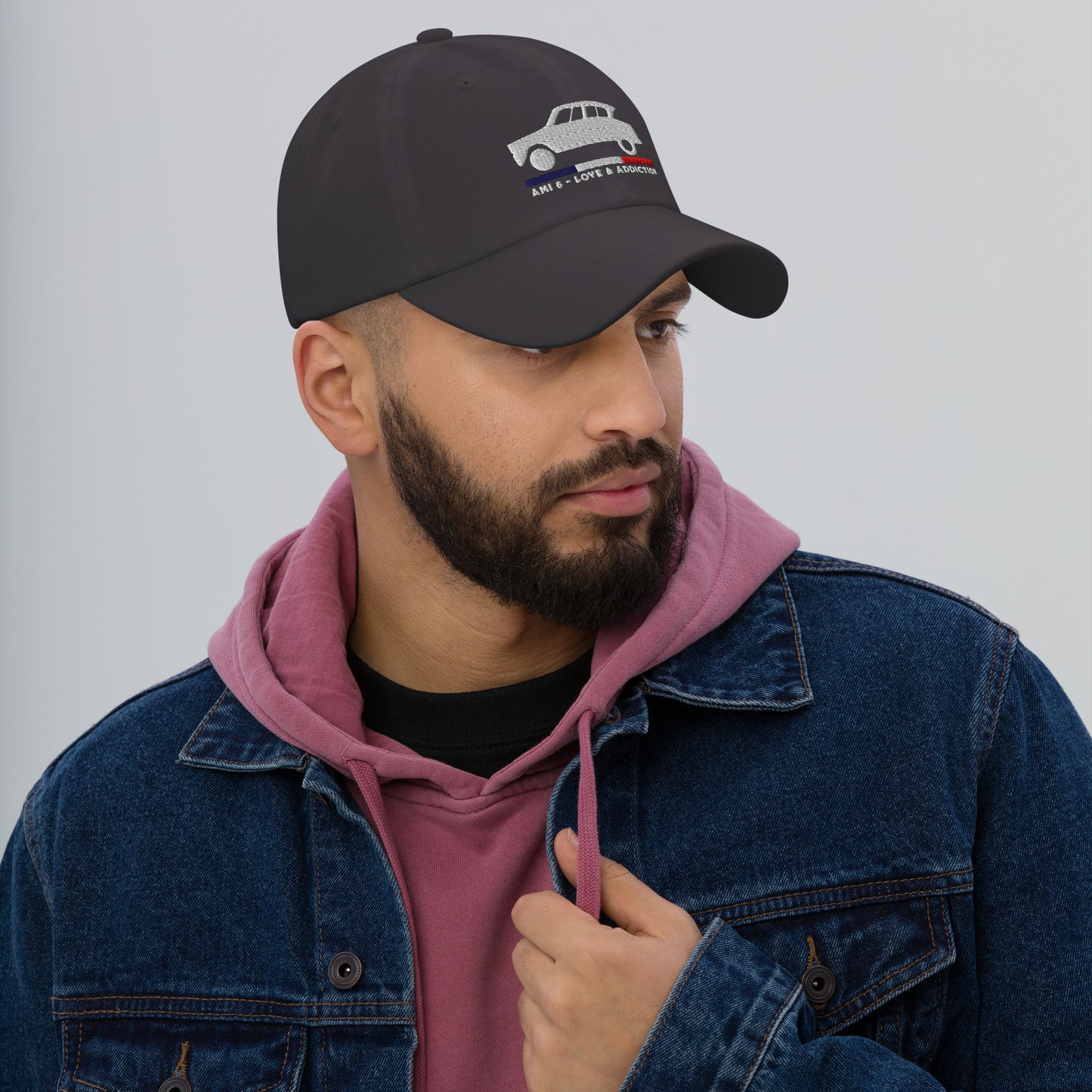 Dad Pet “Ami 6 – Love & Addiction” | Citroën klassieker in streetwear stijl
