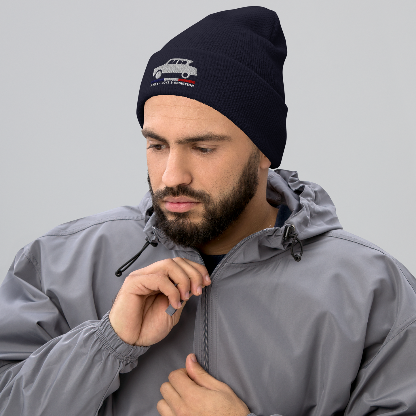 Beanie “Ami 6 – Love & Addiction” | Warme stijl met Franse retro flair