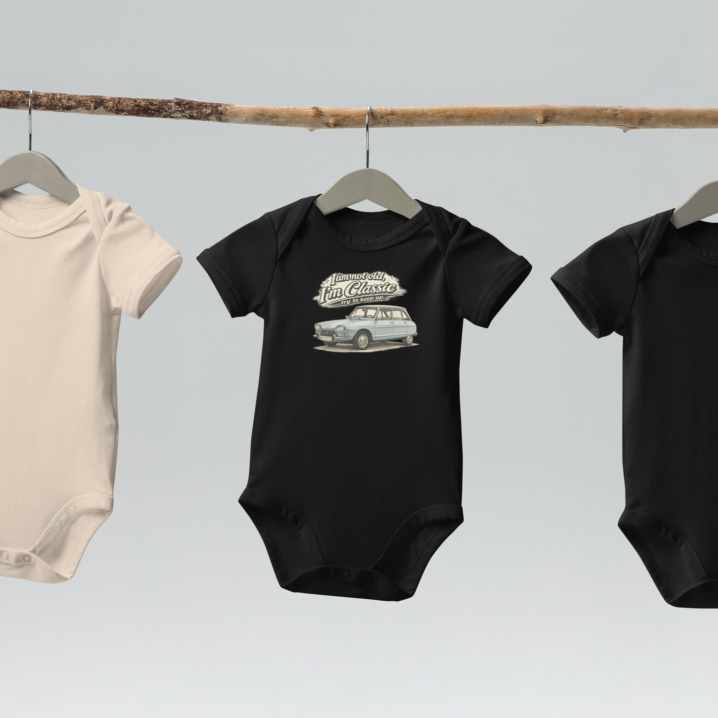 Body bébé Citroën Ami 8 – Illustration rétro « Je suis classique » | Collection Classique