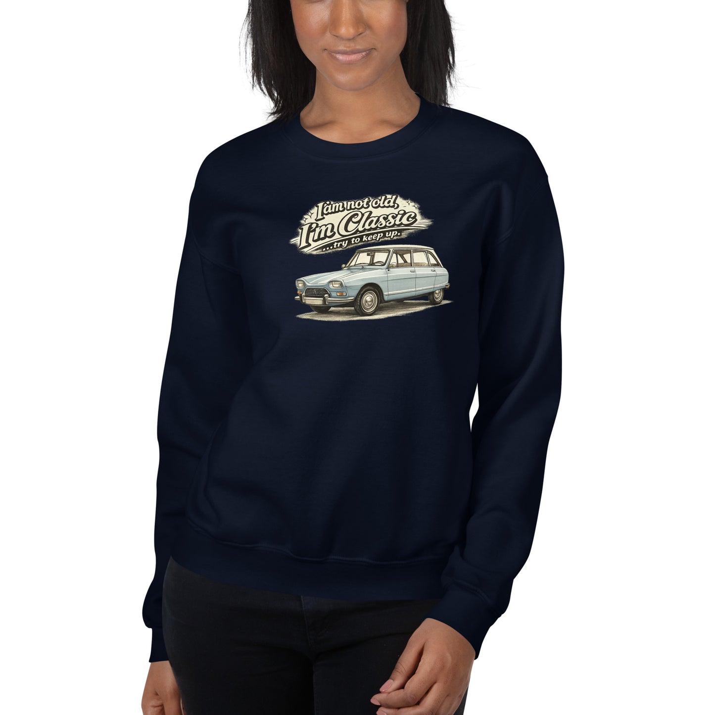 Classic Collectie Sweatshirt – Citroën Ami 8 Vintage Illustratie | “I’m not old, I’m Classic”