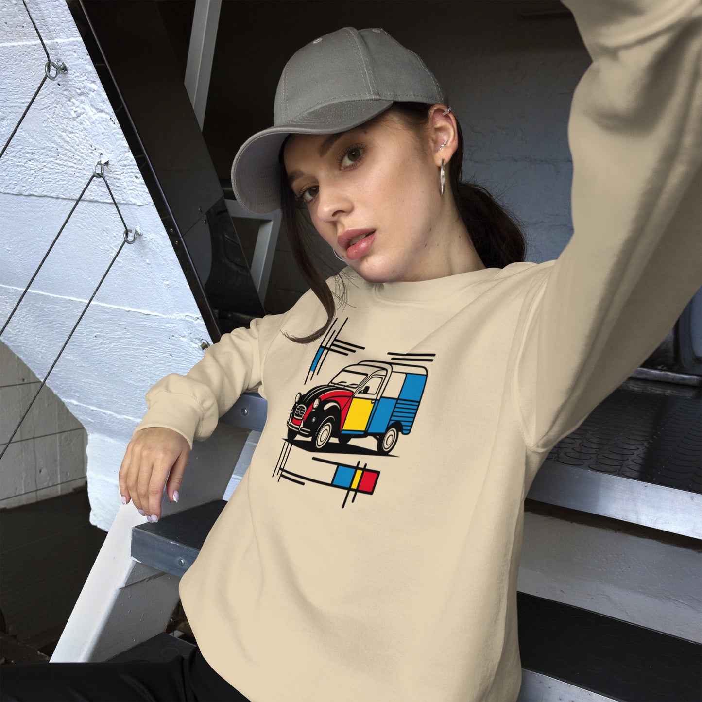 Mondrian Sweatshirt – Citroën 2CV Fourgonnette | Warm unisex design with artistic flair