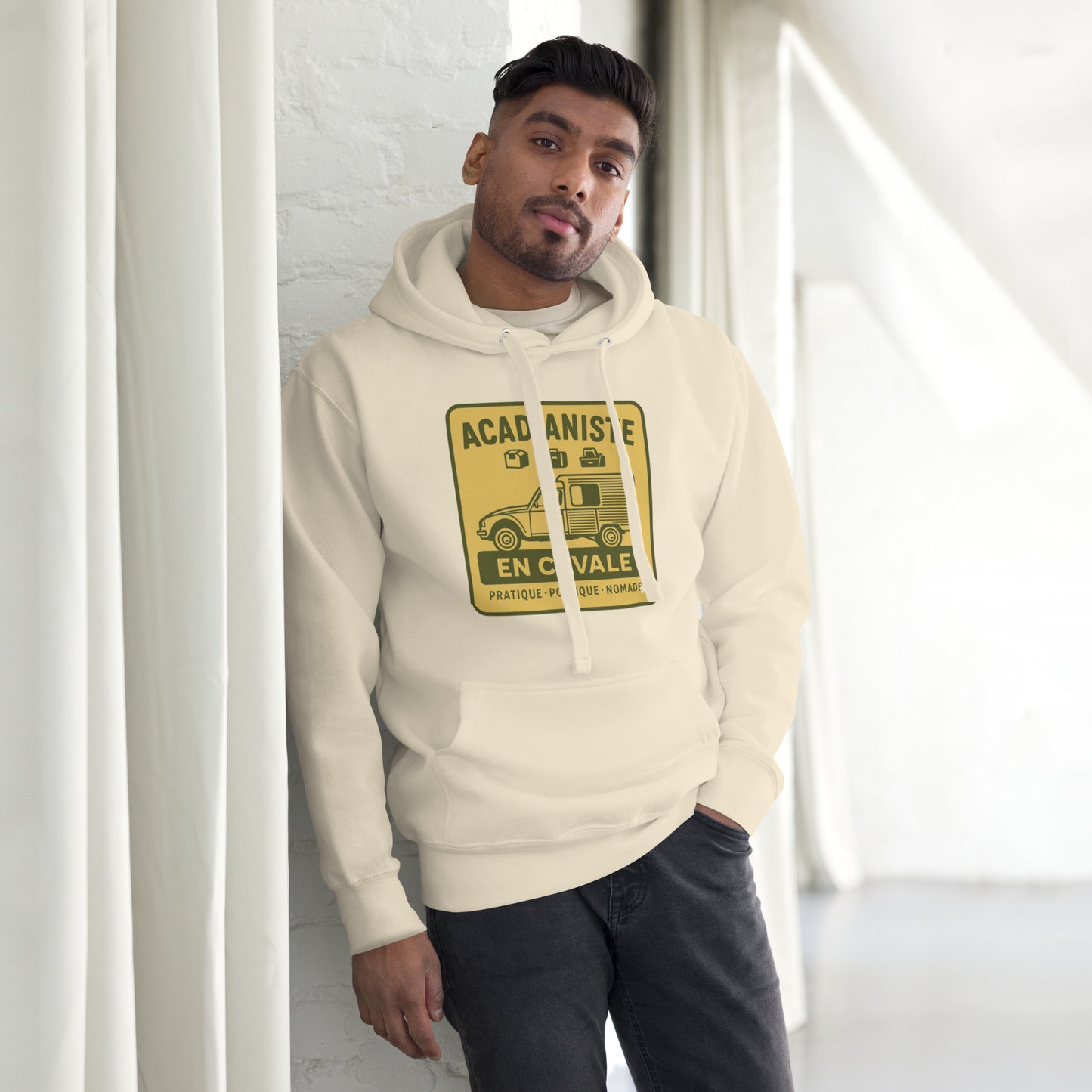 Hoodie “Acadianiste en Cavale” – For the wanderer with style